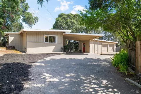 17340 Keaton Ave, Sonoma, CA 95476