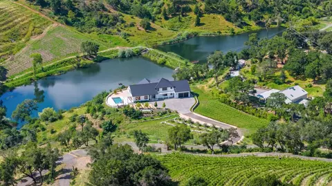 2509 Madrona Ave, Saint Helena, CA 94574