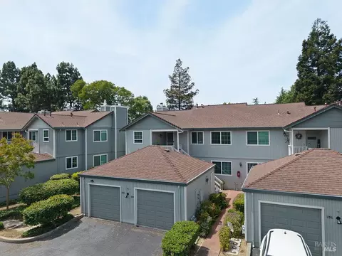 1894 Shirley Dr, Benicia, CA 94510