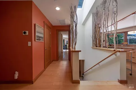 Entry Way - 21995-21997 Ansel Ct, Jenner, CA 95450 photo 2 of 6