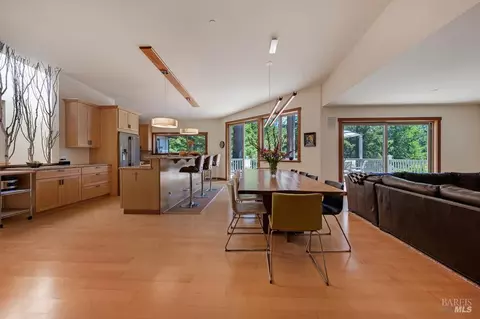 Dining - 21995-21997 Ansel Ct, Jenner, CA 95450 photo 1 of 6