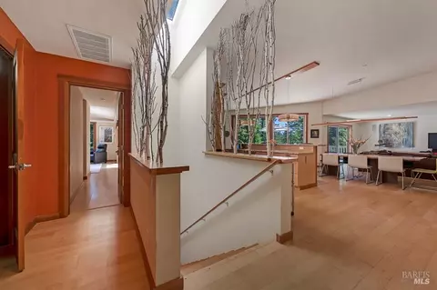 Entry Way - 21995-21997 Ansel Ct, Jenner, CA 95450 photo 4 of 6