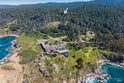 View/Area - 21995-21997 Ansel Ct, Jenner, CA 95450 photo 1 of 4