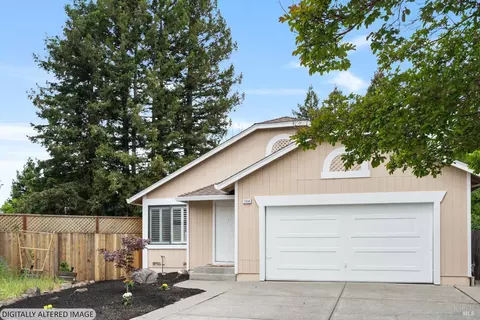 7404 Mitchell Dr, Rohnert Park, CA 94928