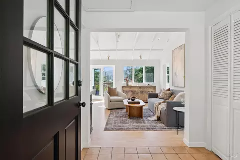 Entry Way - 157 Ethel Ave, Mill Valley, CA 94941 photo 1 of 4