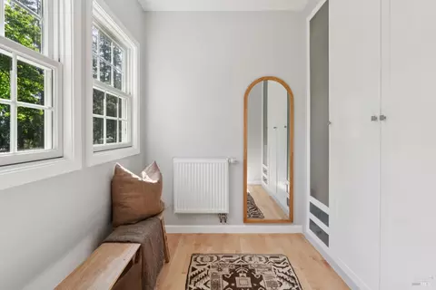 Entry Way - 157 Ethel Ave, Mill Valley, CA 94941 photo 2 of 4