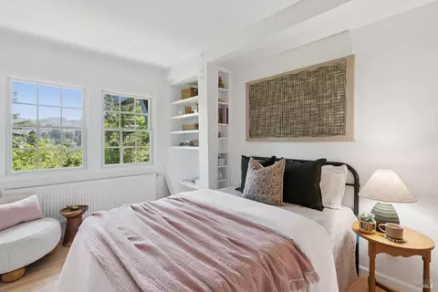 Bedroom - 157 Ethel Ave, Mill Valley, CA 94941 photo 4 of 7