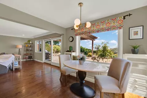 Dining - 686 Windsor Dr, Benicia, CA 94510 photo 2 of 2