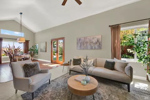 Living - 686 Windsor Dr, Benicia, CA 94510 photo 1 of 3