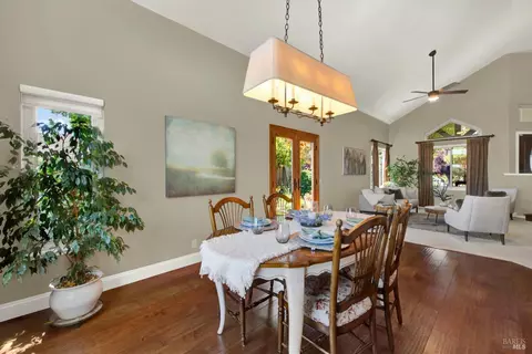 Dining - 686 Windsor Dr, Benicia, CA 94510 photo 1 of 2