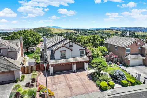View/Area - 686 Windsor Dr, Benicia, CA 94510 photo 1 of 7