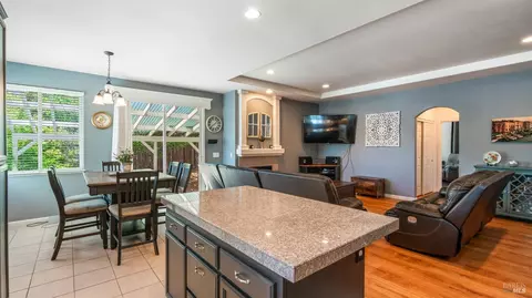 Other - 8603 Windsor Park Cir, Windsor, CA 95492 photo 4 of 12