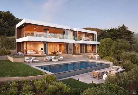 1860 Mountain View Dr, Tiburon, CA 94920