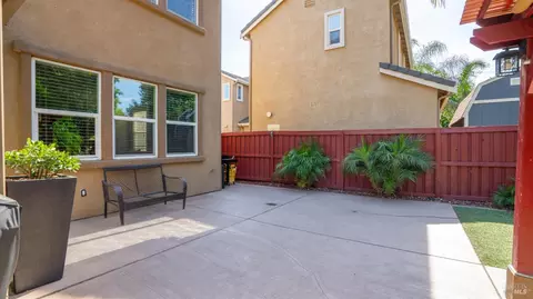 Exterior - 524 Chaparral Loop, Vacaville, CA 95688 photo 8 of 13