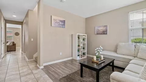 Entry Way - 524 Chaparral Loop, Vacaville, CA 95688 photo 1 of 2