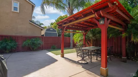 Exterior - 524 Chaparral Loop, Vacaville, CA 95688 photo 6 of 13