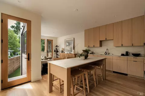 Kitchen - 34 Hill Ave, Fairfax, CA 94930 photo 4 of 5