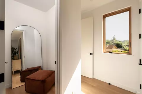 Entry Way - 34 Hill Ave, Fairfax, CA 94930 photo 1 of 2
