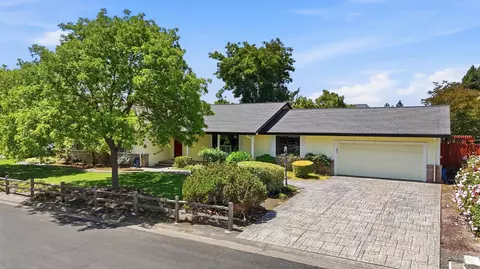 Exterior - 6123 Tamara Ln, Windsor, CA 95492 photo 10 of 20