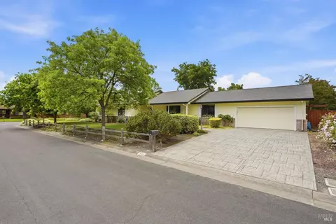 Exterior - 6123 Tamara Ln, Windsor, CA 95492 photo 20 of 20
