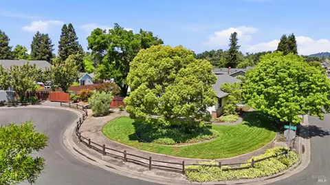 Exterior - 6123 Tamara Ln, Windsor, CA 95492 photo 19 of 20