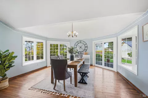 Dining - 6123 Tamara Ln, Windsor, CA 95492 photo 2 of 3