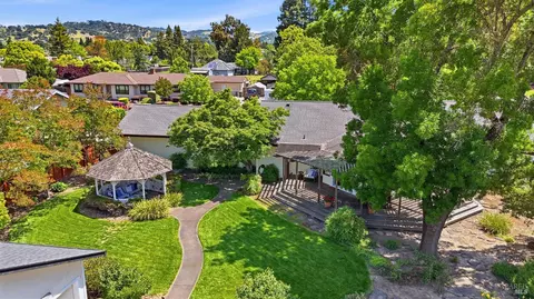 Exterior - 6123 Tamara Ln, Windsor, CA 95492 photo 17 of 20