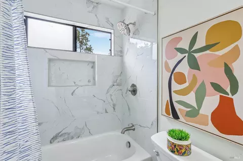 Bath - 91 Buena Vis, Benicia, CA 94510 photo 2 of 4