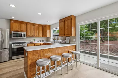Kitchen - 91 Buena Vis, Benicia, CA 94510 photo 3 of 4