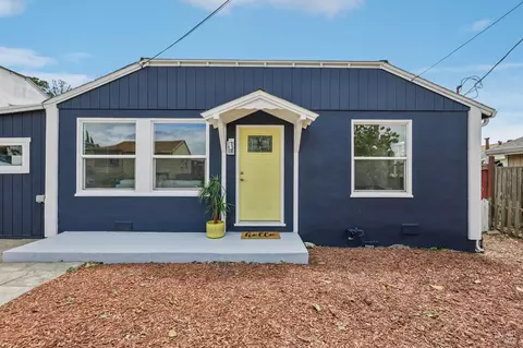 Exterior - 91 Buena Vis, Benicia, CA 94510 photo 3 of 9