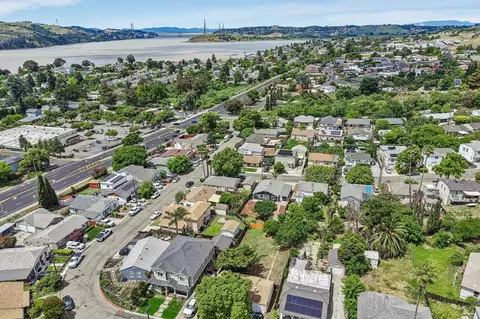 View/Area - 91 Buena Vis, Benicia, CA 94510 photo 8 of 9