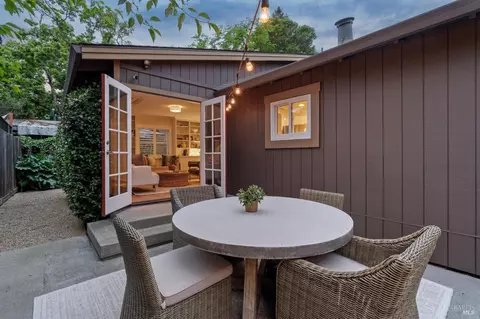 Exterior - 236 Powell Ave, Healdsburg, CA 95448 photo 12 of 14