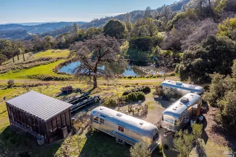 34021 Pine Mountain Rd, Cloverdale, CA 95449