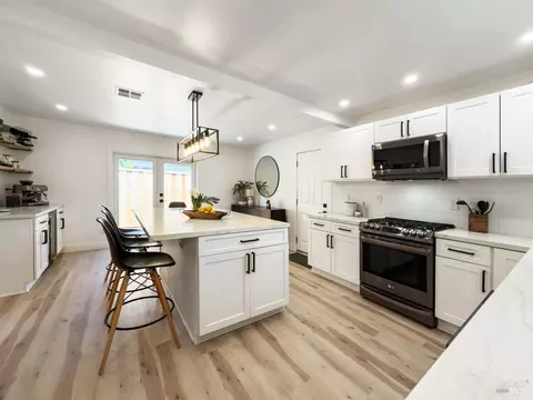Kitchen - 1 Alta Dr, Petaluma, CA 94954 photo 1 of 5