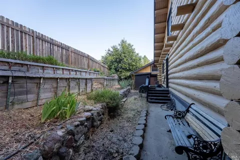 Exterior - 2260 Oriole Ln, Willits, CA 95490 photo 7 of 12