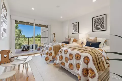Bedroom - 86 Marin Ave, Sausalito, CA 94965 photo 3 of 6