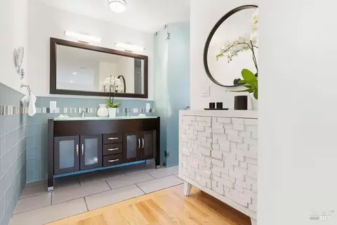 Bath - 86 Marin Ave, Sausalito, CA 94965 photo 1 of 5