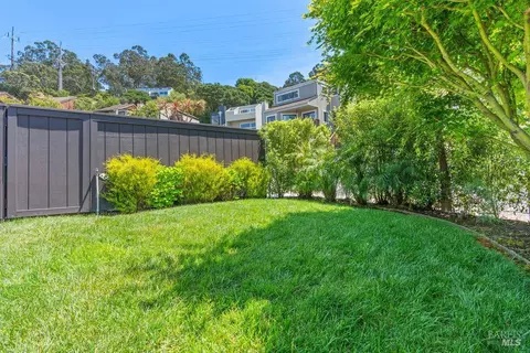 Exterior - 86 Marin Ave, Sausalito, CA 94965 photo 8 of 8