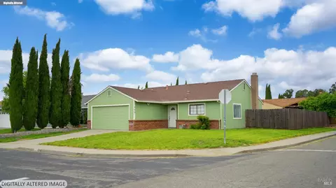 500 Thomas Cir, Suisun City, CA 94585