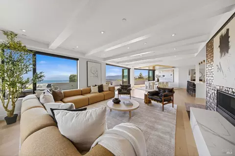 Living - 86 Sugarloaf Dr, Tiburon, CA 94920 photo 4 of 6