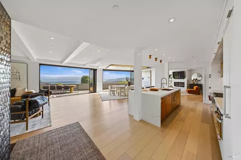 Entry Way - 86 Sugarloaf Dr, Tiburon, CA 94920 photo 5 of 15