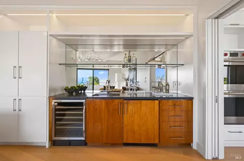 Kitchen - 86 Sugarloaf Dr, Tiburon, CA 94920 photo 7 of 7