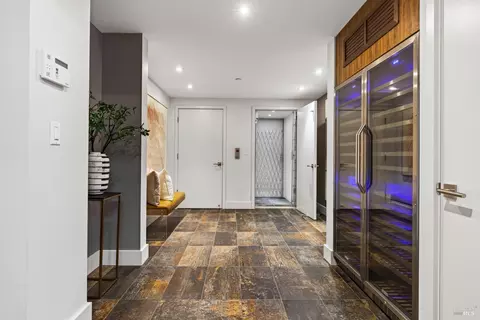 Entry Way - 86 Sugarloaf Dr, Tiburon, CA 94920 photo 15 of 15