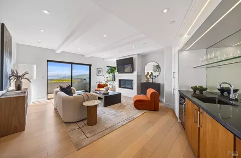 Living - 86 Sugarloaf Dr, Tiburon, CA 94920 photo 5 of 6