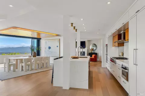 Kitchen - 86 Sugarloaf Dr, Tiburon, CA 94920 photo 3 of 7