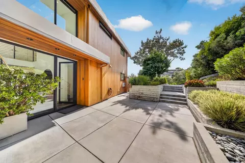 Exterior - 86 Sugarloaf Dr, Tiburon, CA 94920 photo 4 of 15