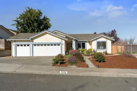 2209 Ascot Pkwy, Vallejo, CA 94591