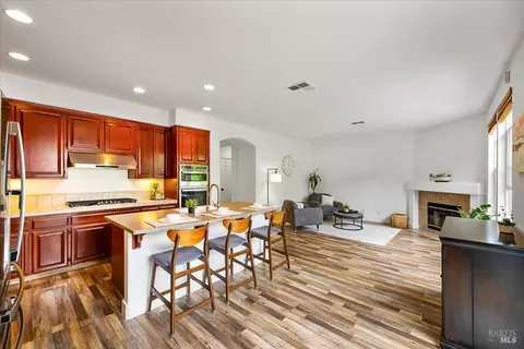 Kitchen - 1433 Birdie Dr, Windsor, CA 95492 photo 1 of 3