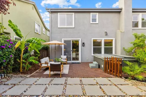 Exterior - 1433 Birdie Dr, Windsor, CA 95492 photo 6 of 9