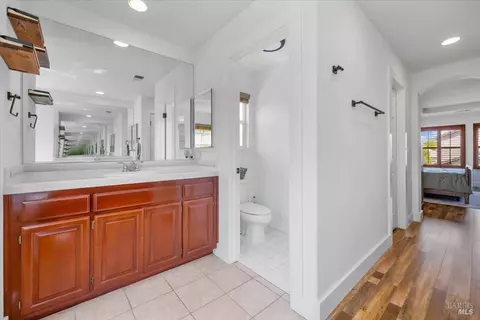 Entry Way - 1433 Birdie Dr, Windsor, CA 95492 photo 4 of 4